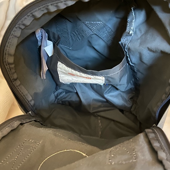 Fjällräven Kånken Mini in Super Grey - Picture 7 of 8